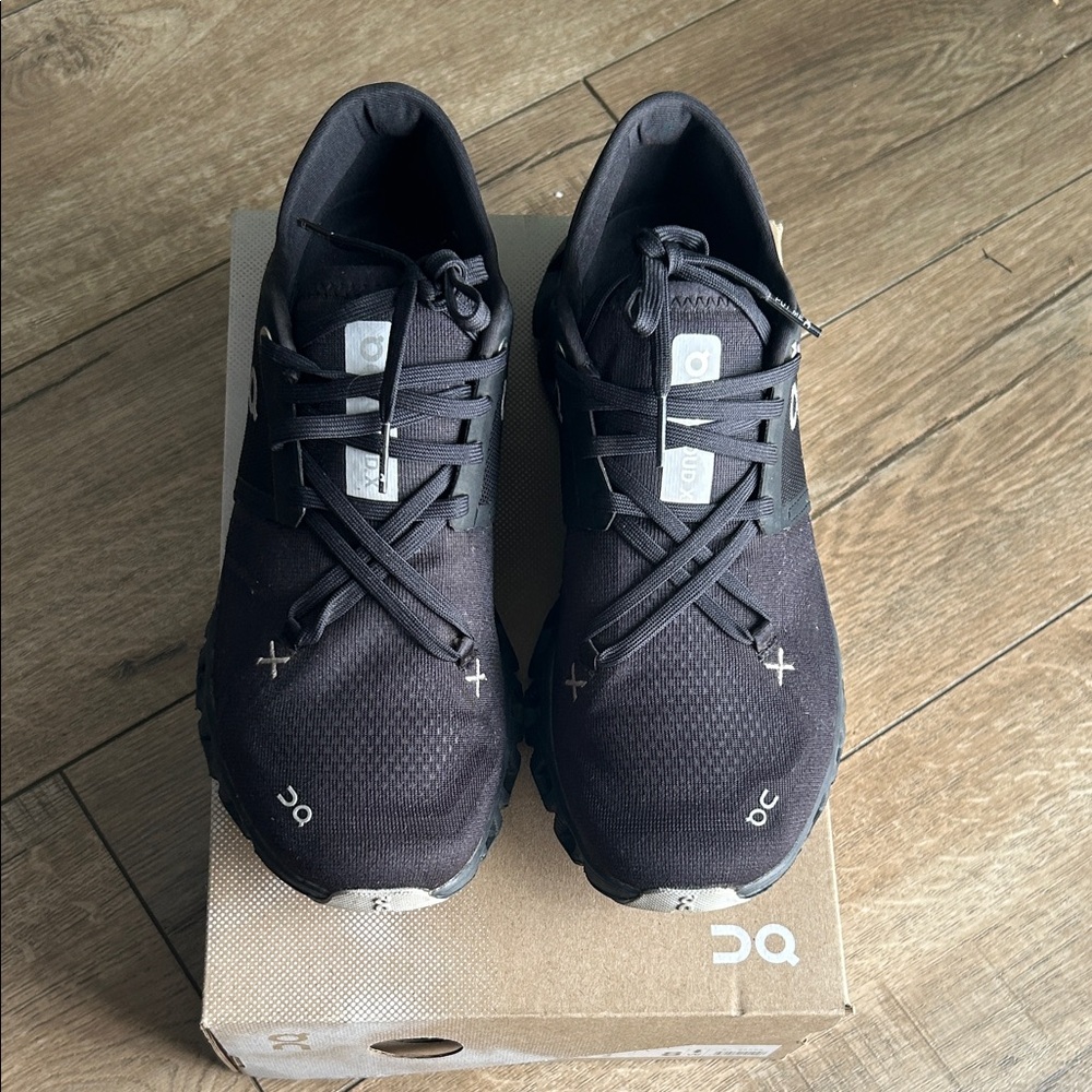 On Running Women's Black Cloudventure Trail Running Shoes